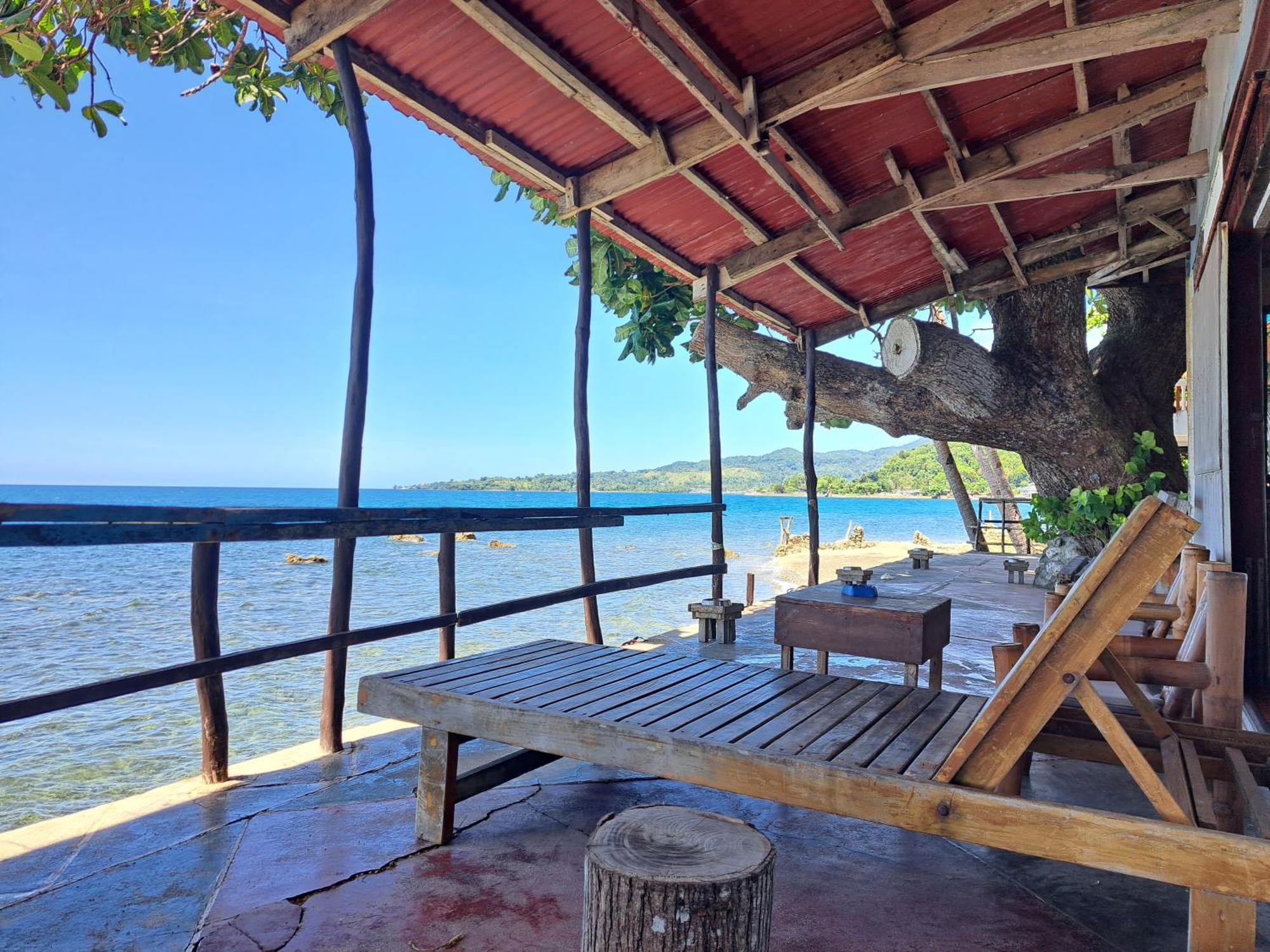 Paseo Del Mar Seaside Inn Jagna Buitenkant foto